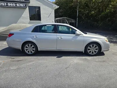 2006 Toyota Avalon — photo 2