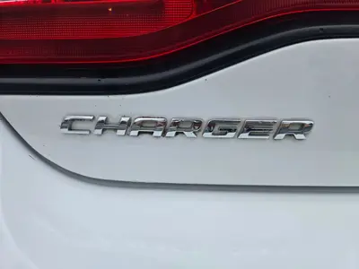 2014 Dodge Charger — photo 5
