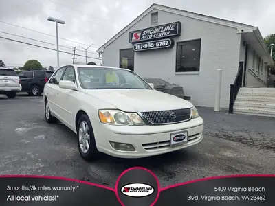 2002 Toyota Avalon XLS Sedan 4D